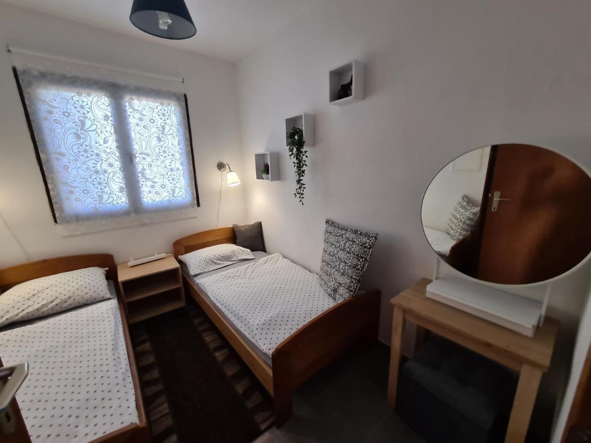 Apartmani Bellevue Vir Extérieur photo